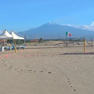 Casa vacanze Maryhouse Sea Aeroporto di Catania Fontana Rossa